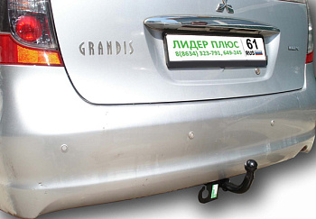 Фаркоп для Mitsubishi Grandis NA4W 2003-2011